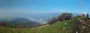 20 Cima del Misma con vista verso la bassa Val Seriana...